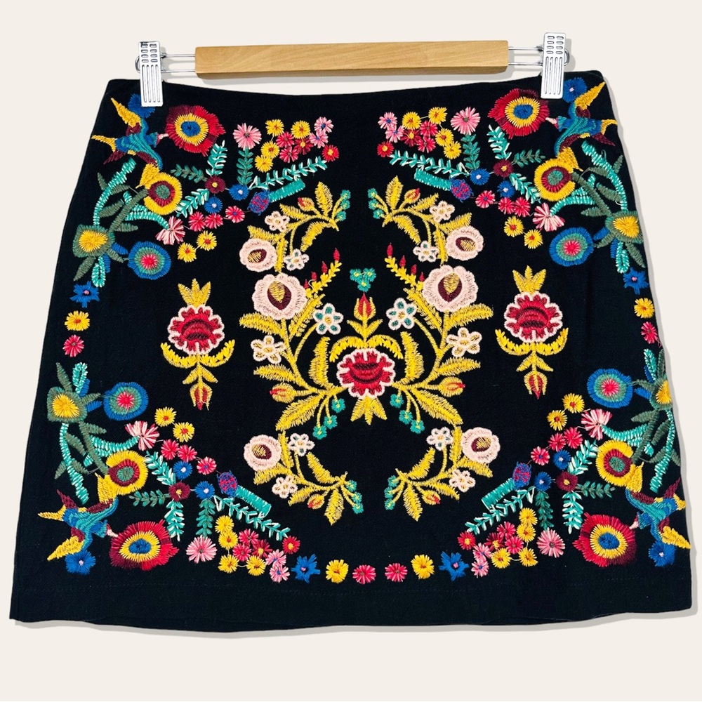 Umgee Floral Embroidered Linen Blend Boho Casual Pencil Mini Skirt Black M - Picture 7 of 13